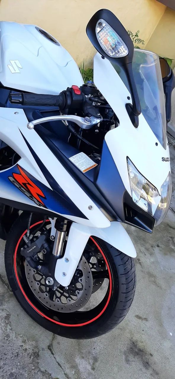 GSX-R 750 2013 SRAD com 18mil km - Foto 5