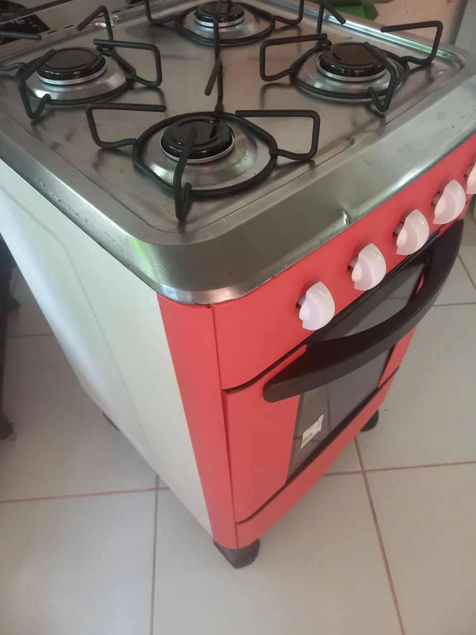 Fogão 4 Bocas Vermelho com Forno - Foto 3