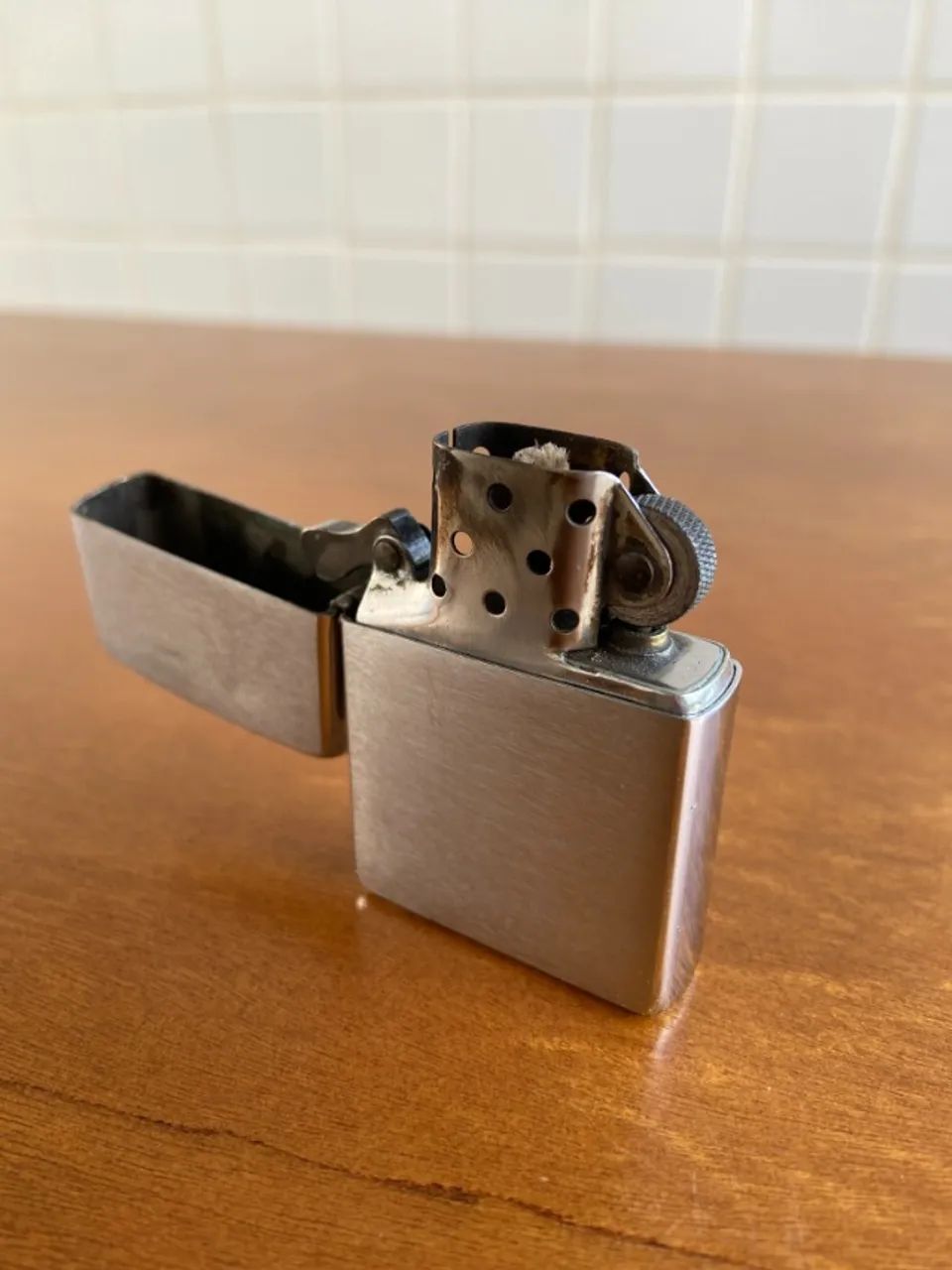 Isqueiro Zippo Clássico Cromado Original - Foto 4