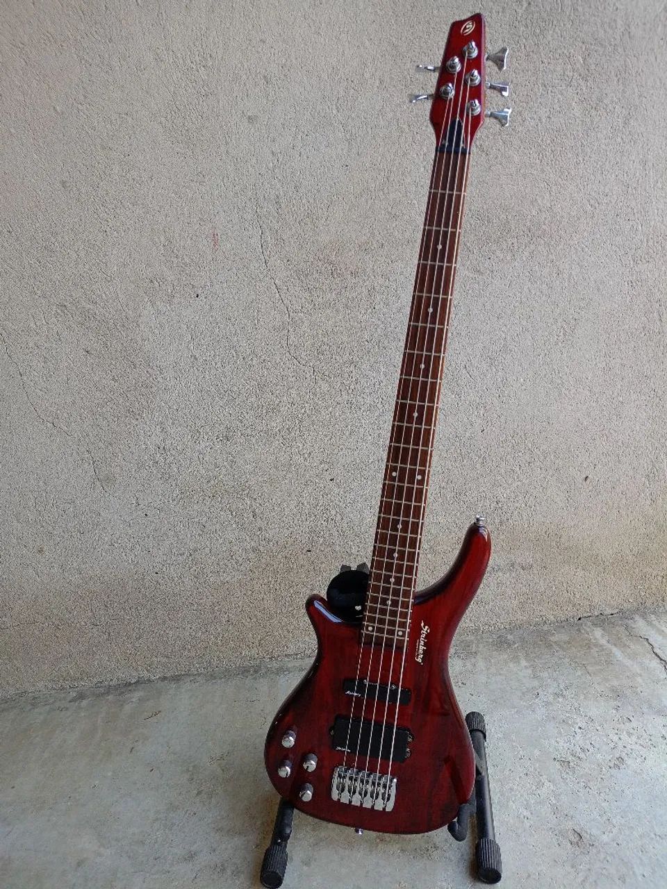 Contra Baixo Strinberg para canhoto  - Foto 3