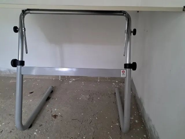 Mesa de Desenho Tubular Trident  - Foto 3