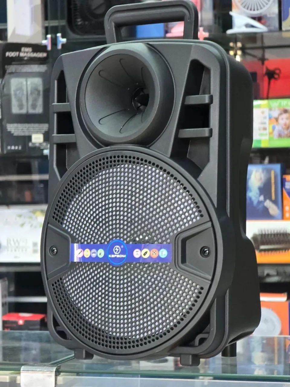 Super Caixa de som potente amplificada 2000w com microfone e controle remoto  - Foto 5