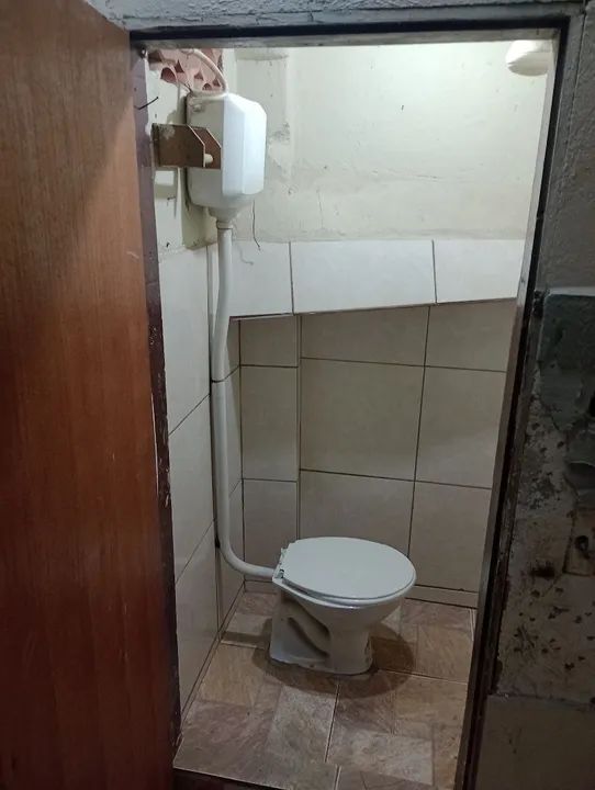  Alugo para loja ou garagem - Foto 3