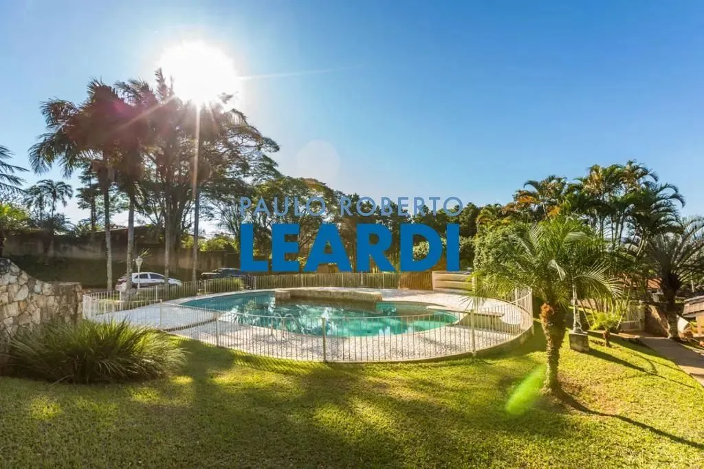 CASA ASSOBRADADA - VILA SANTISTA - SP
