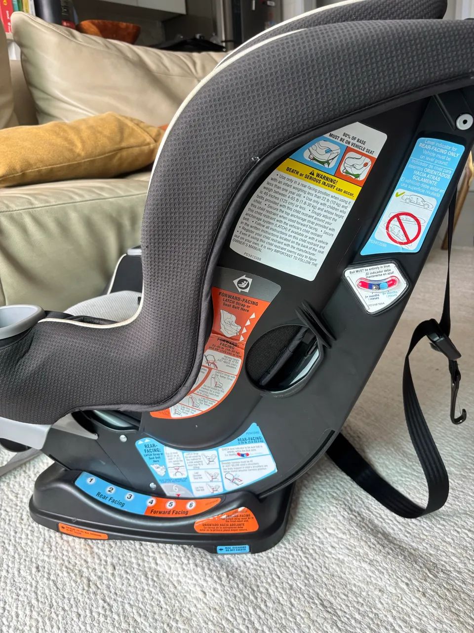 Cadeira Graco Extend2Fit® Assento de carro  - Foto 6
