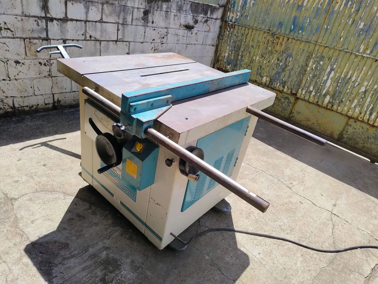 Serra circular Baldan 1x1 45 graus avanço invicta máquinas para marcenaria LEIA O ANÚNCIO  - Foto 2