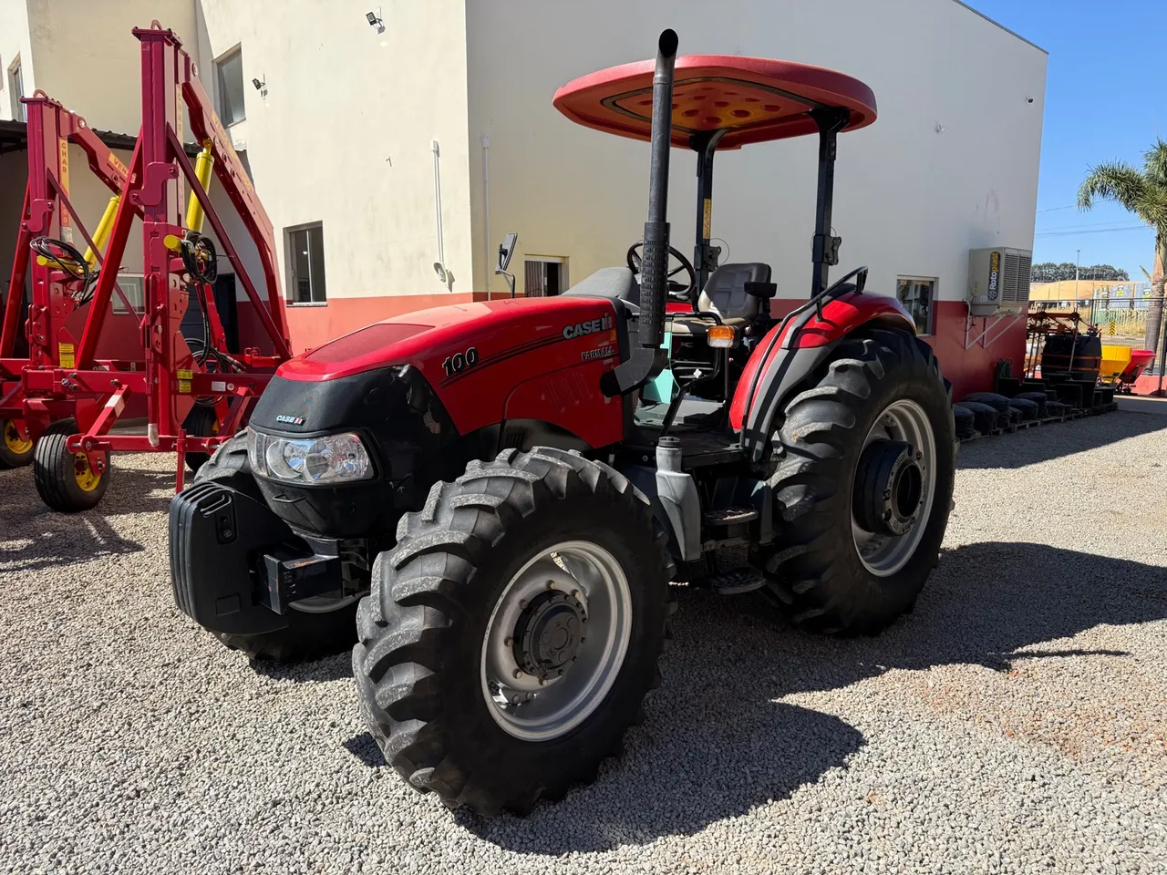 Trator Case 100 4x4 ano 2022