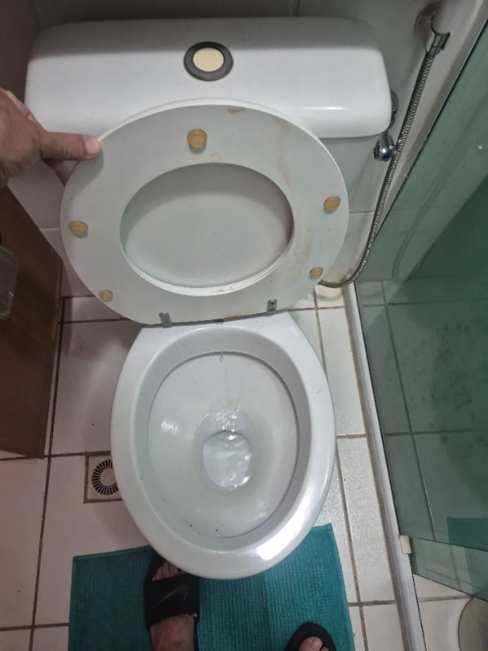 Vasos sanitários com caixa acoplada 