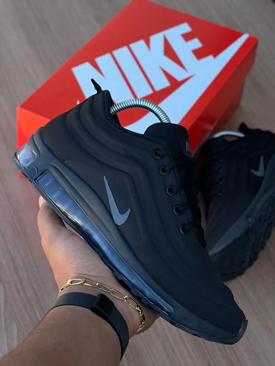 Nike Air Max 720 - Preto