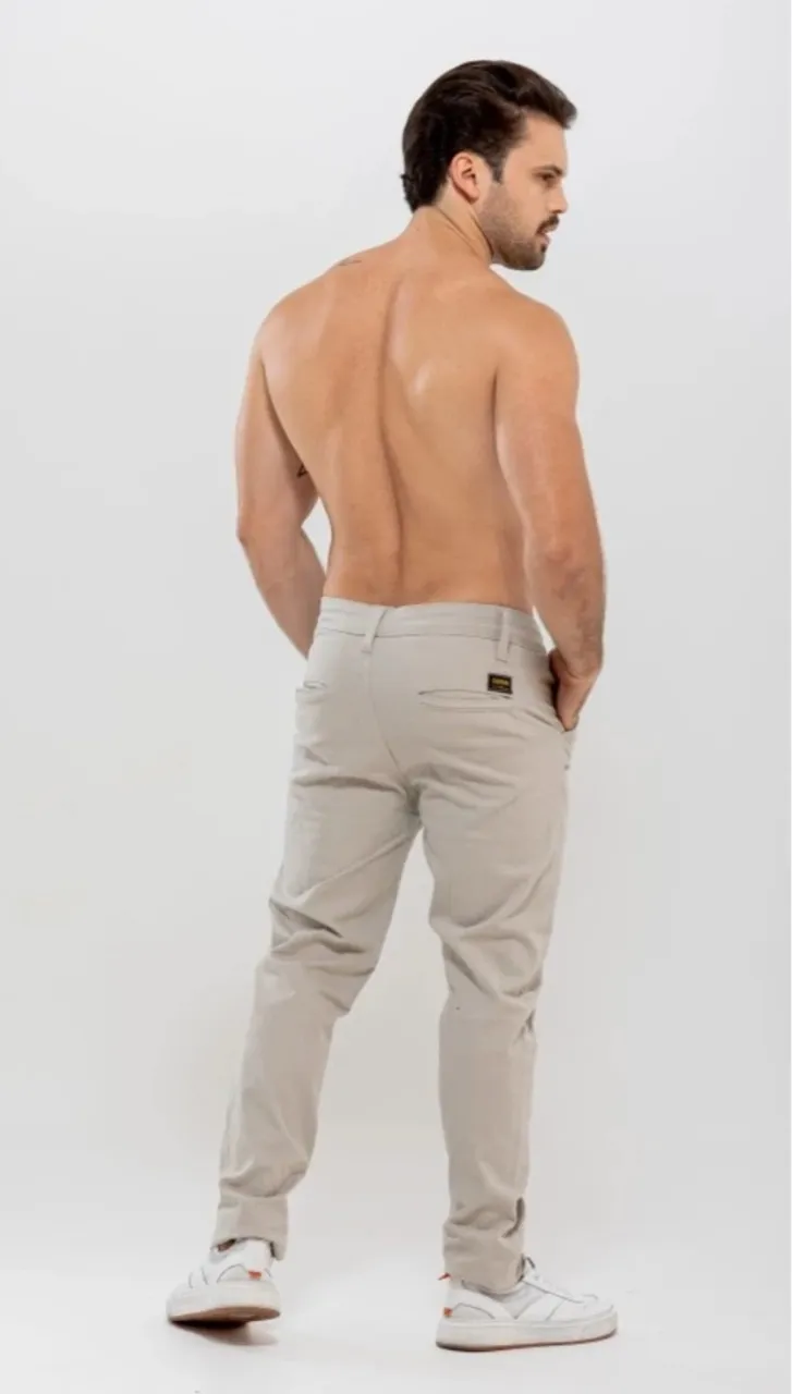 Calça Bege Esporte Fino - Conforto e Estilo