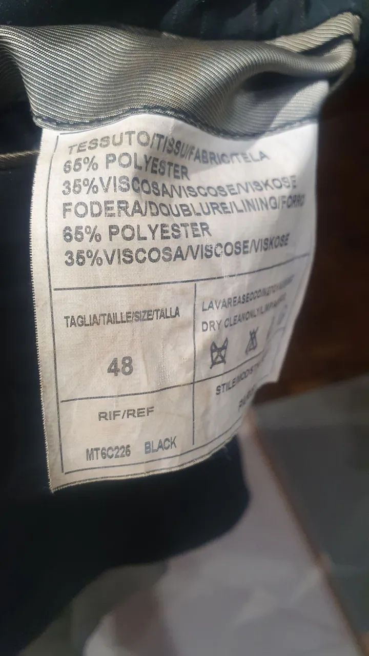 Terno Risca de Giz Preto Tamanho 48 - Elegante e Conservado - Asa Sul Brasília - Foto 2