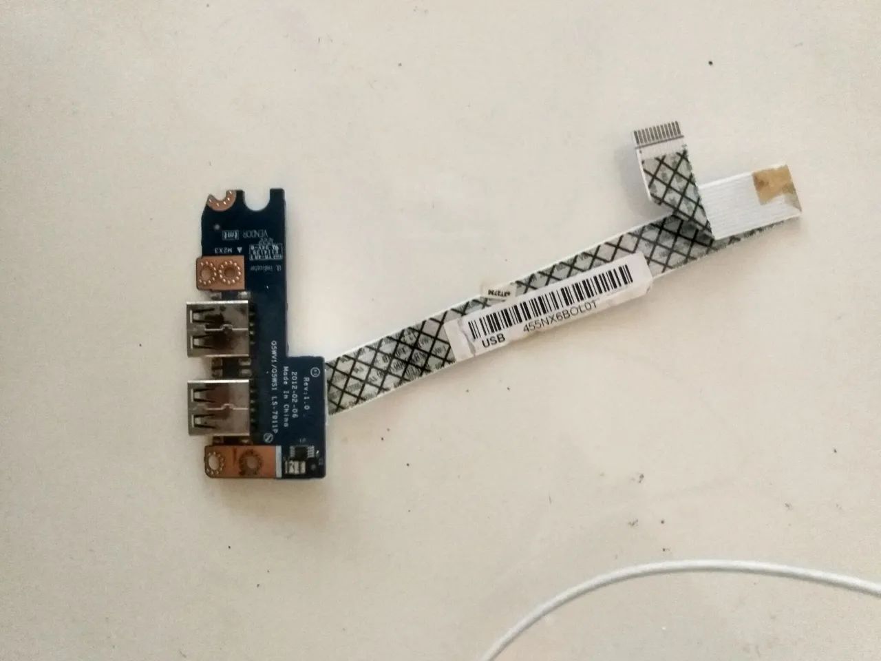 Placa com duas entradas USB para notebook. Modelo cabo flat 455nx6bolot usado - Foto 5