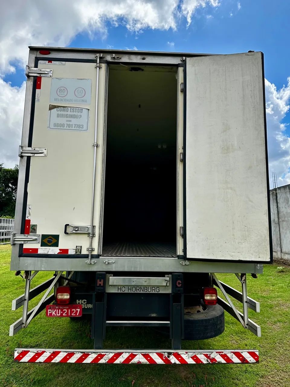 VW 24280 6x2 Constellation Prime Ano 2018 baú refrigerado, frigorífico  - Foto 7