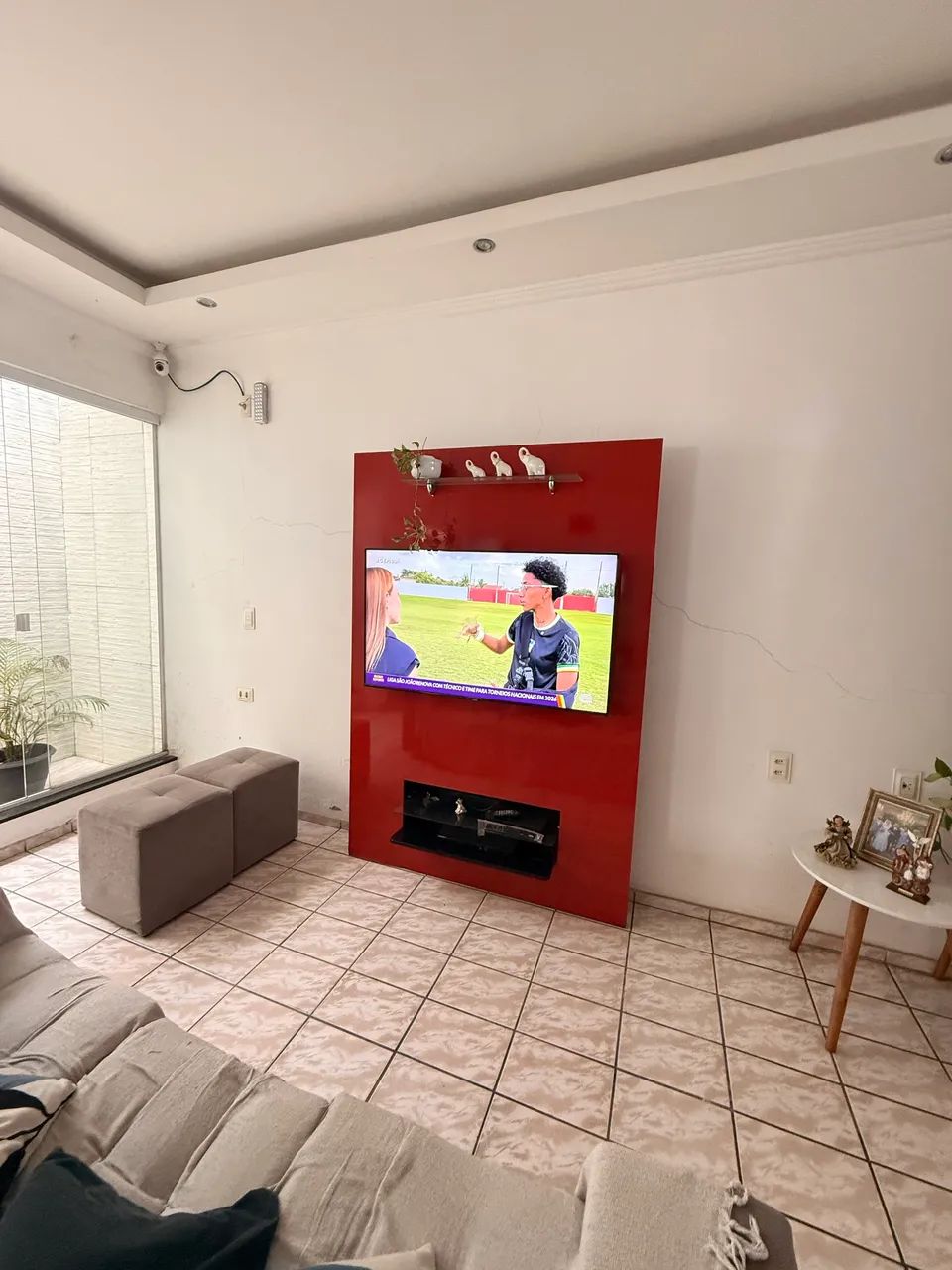 Painel de TV64209937502850121