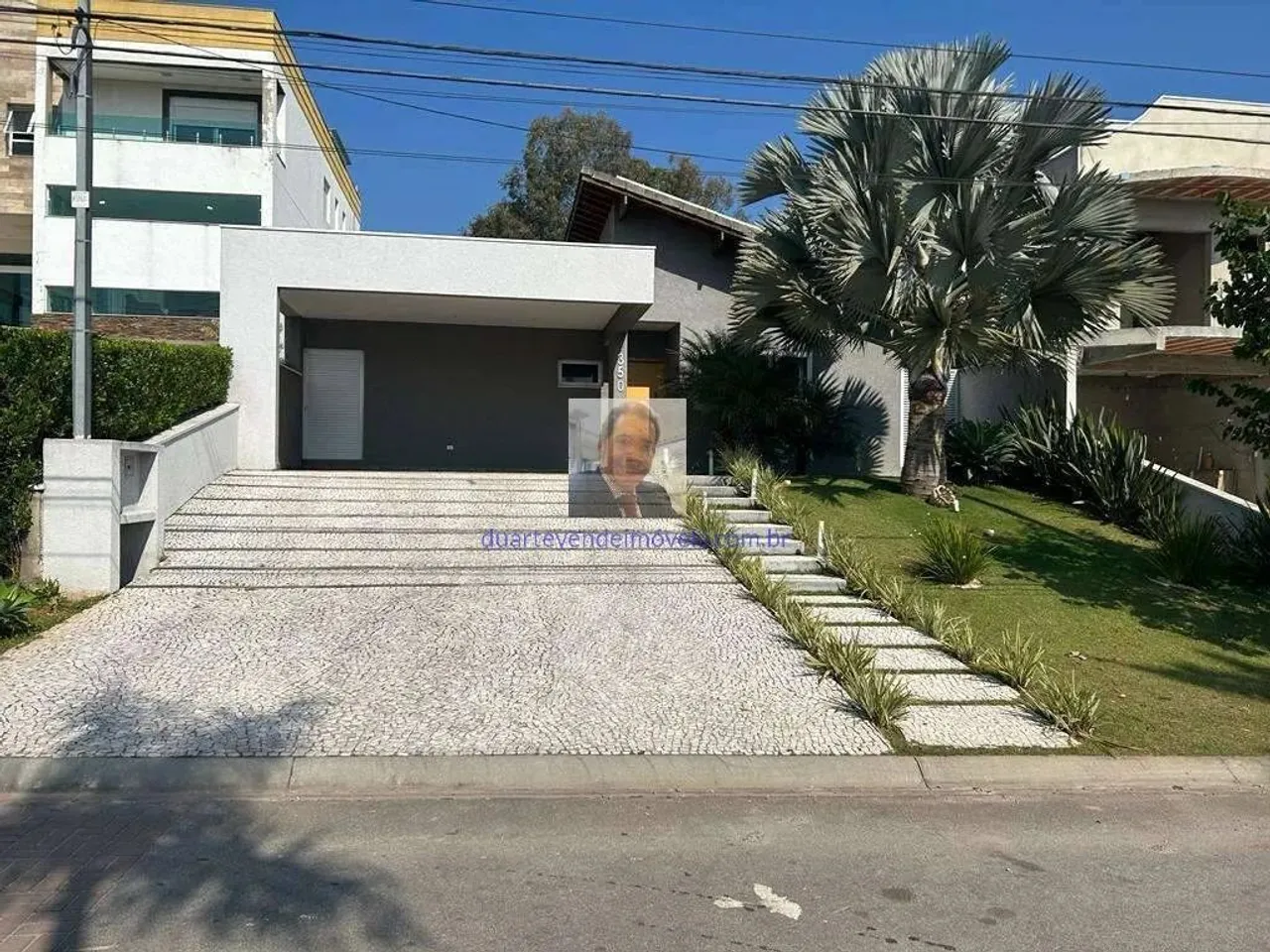 Casa no Cond. Reserva Santa Maria - Moderna, 3 suítes, piscina e gourmet!