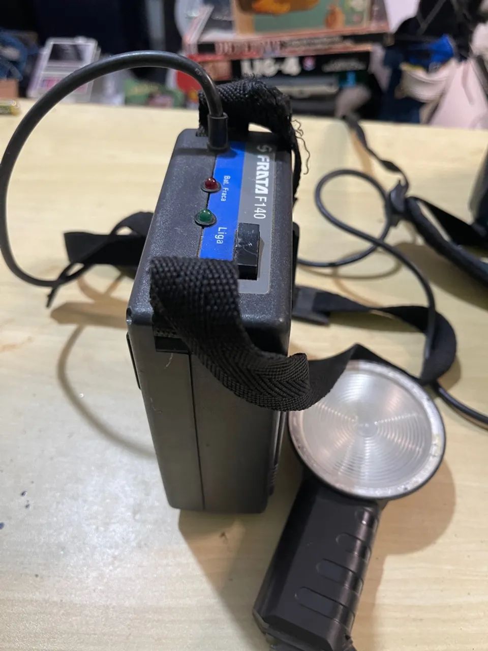 Flash Frata F140 disparando flashes - Foto 6