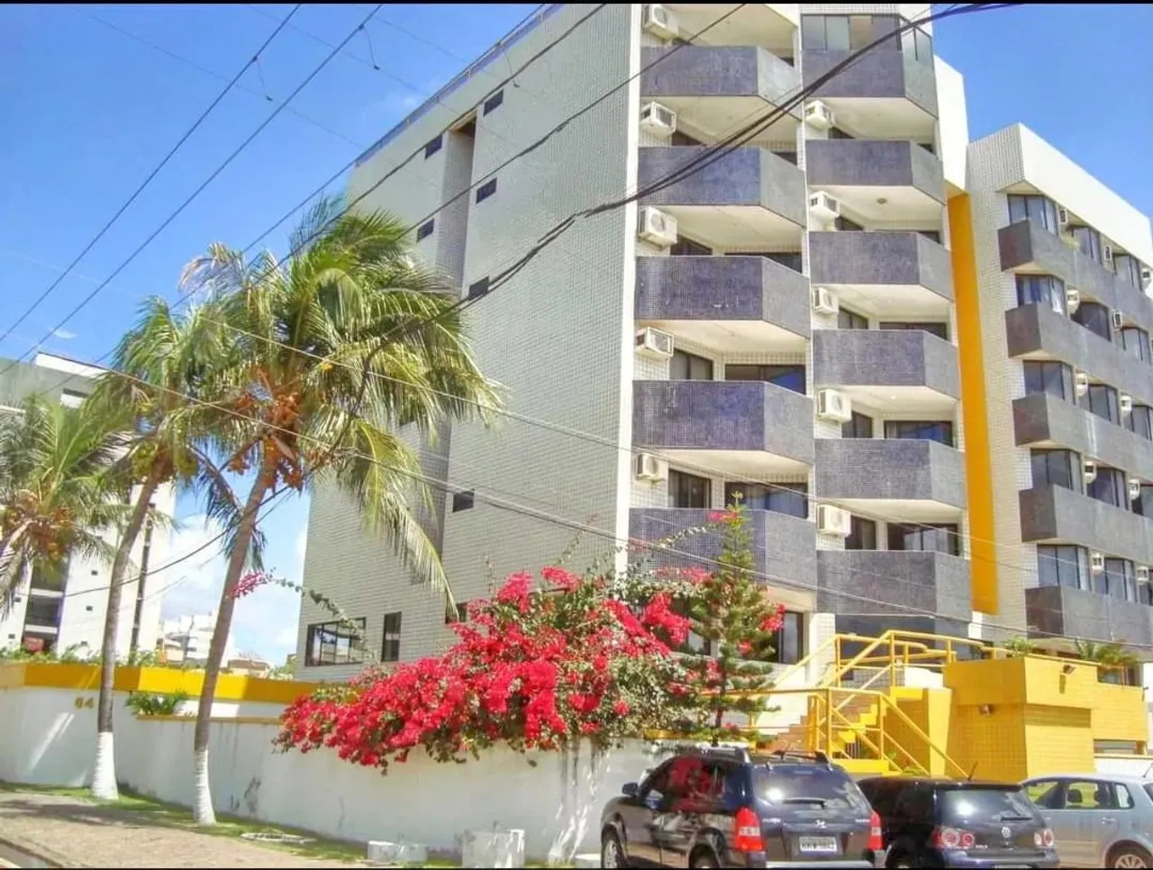 Flat Intermares, vista ao mar, próximo da praia, piscina.
