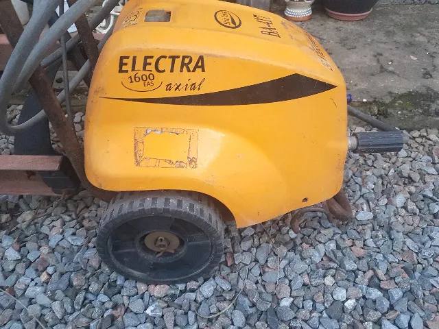 Lavadora alta pressão Electrolux Profissional8