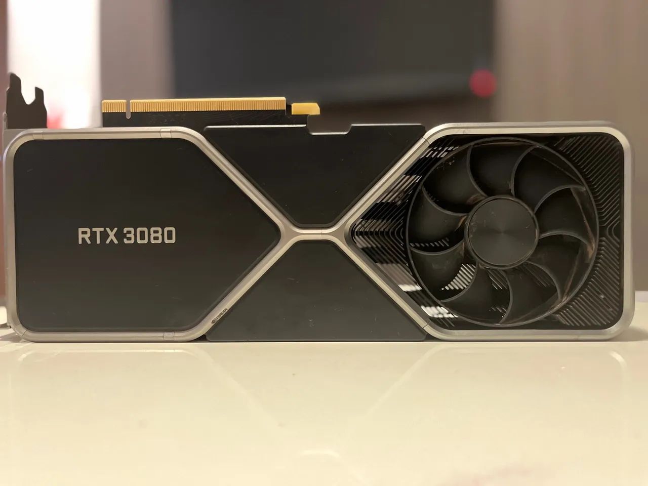 Placa vídeo Nvidia RTX 3080