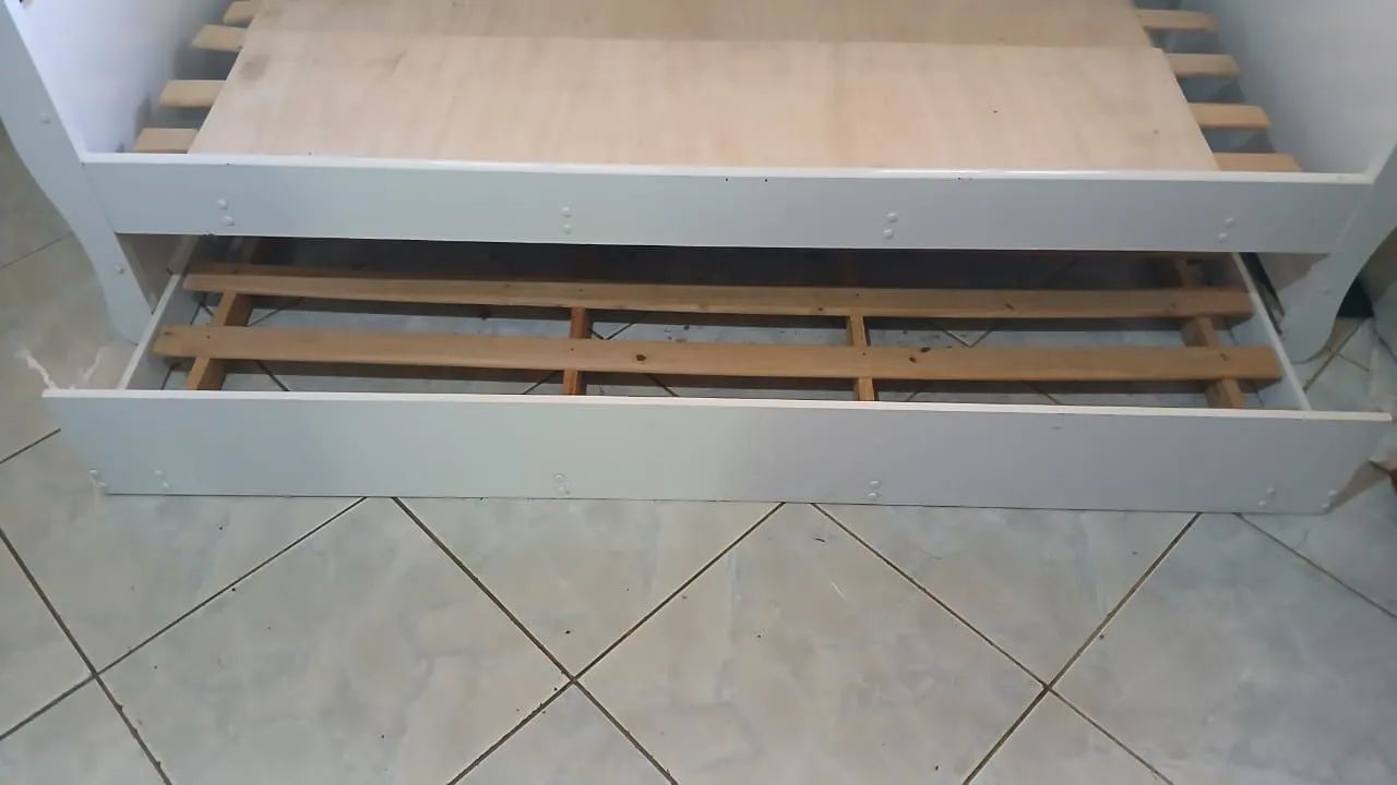 Sofá cama com cama auxiliar  - Foto 4