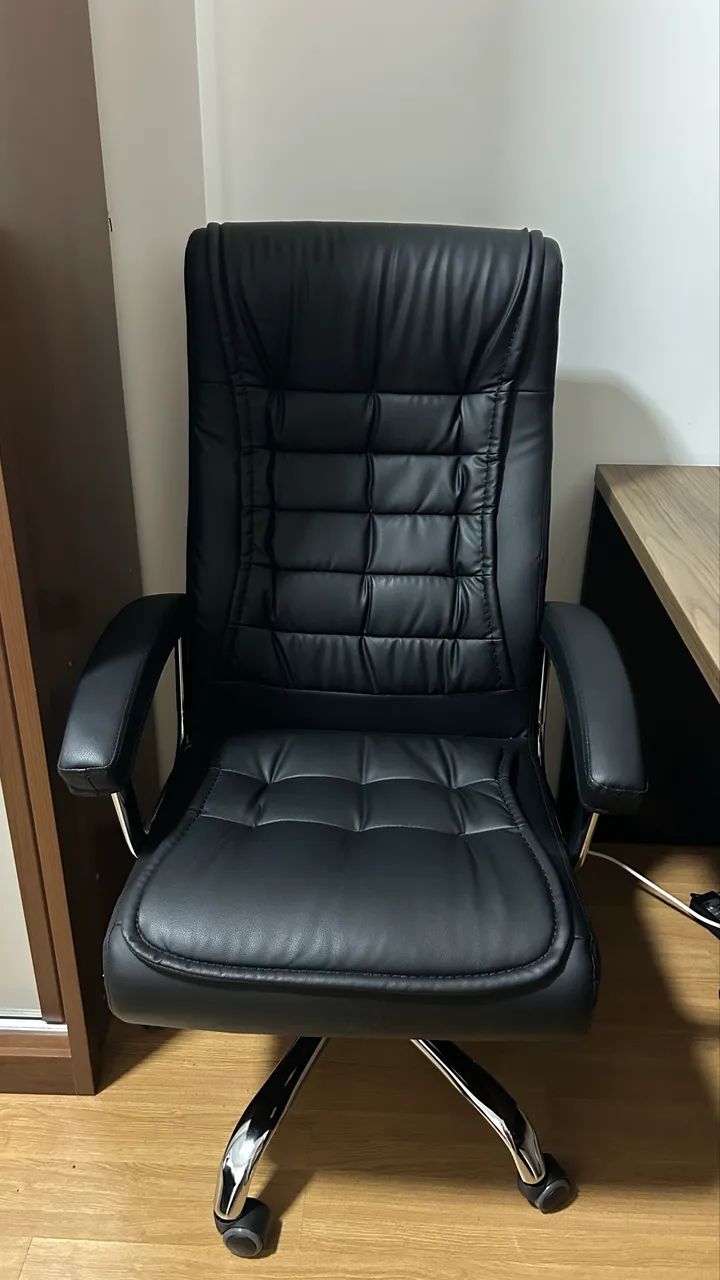 Cadeira acolchoada presidente - Foto 2