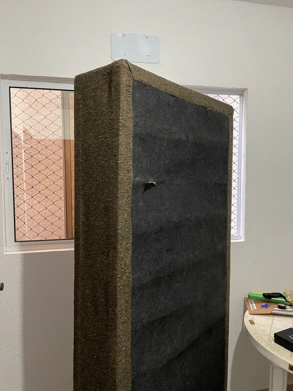 Base de cama de solteiro 
