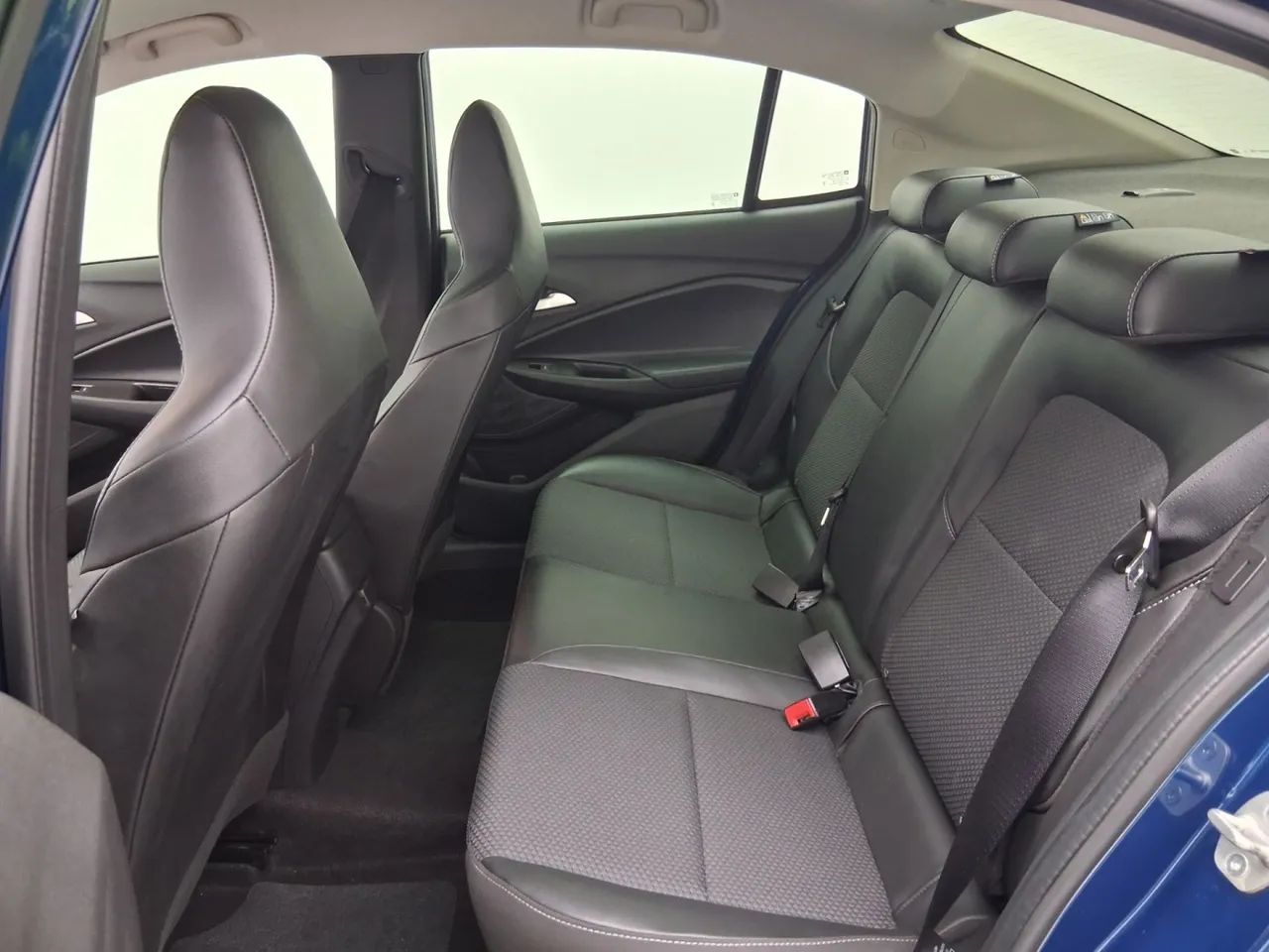 Chevrolet Onix Plus LTZ 1.0 12V TB Flex Aut. 4P, foto 17 de 18