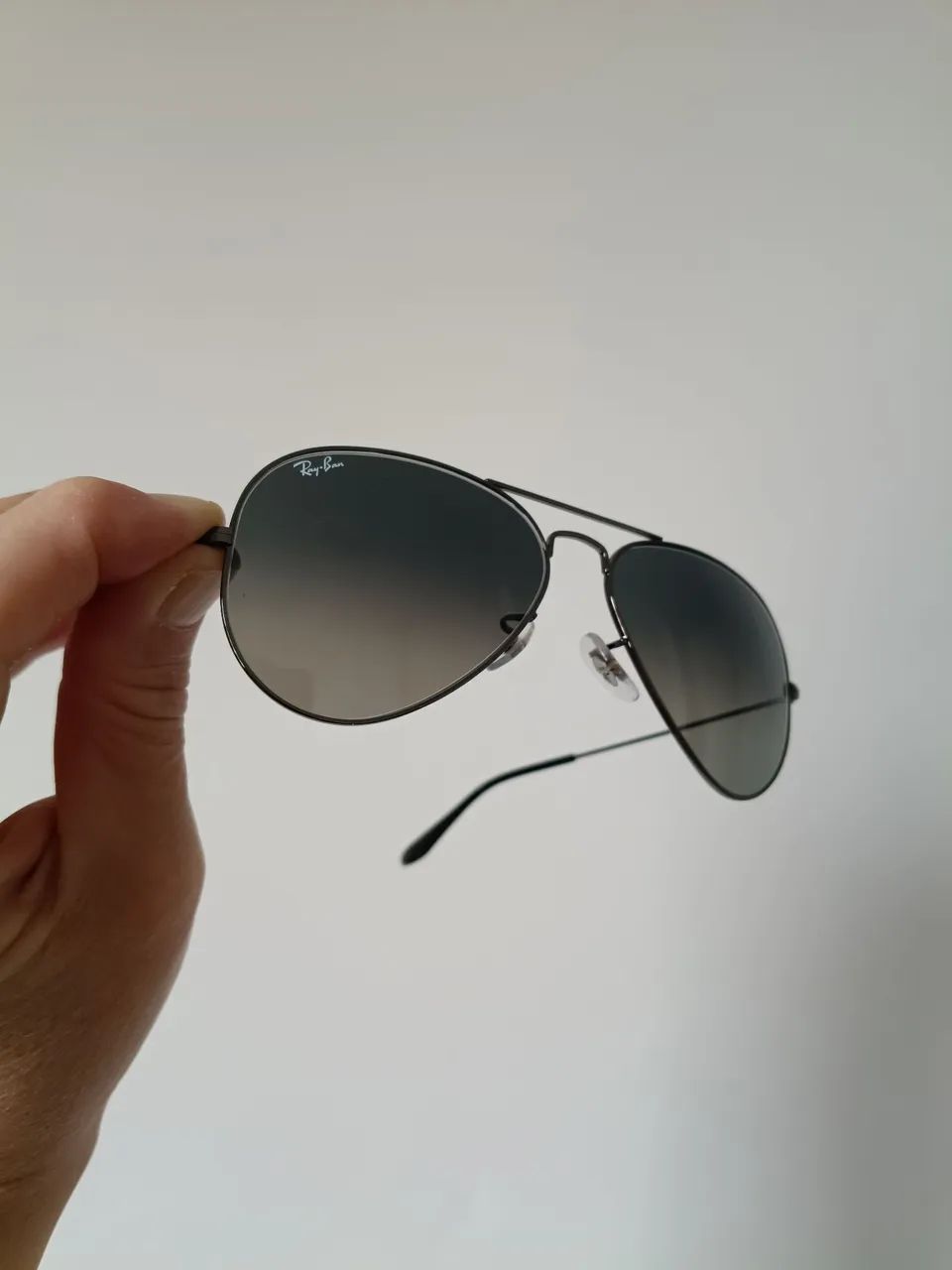 Óculos Ray-ban aviator gradient Impecável - Foto 4
