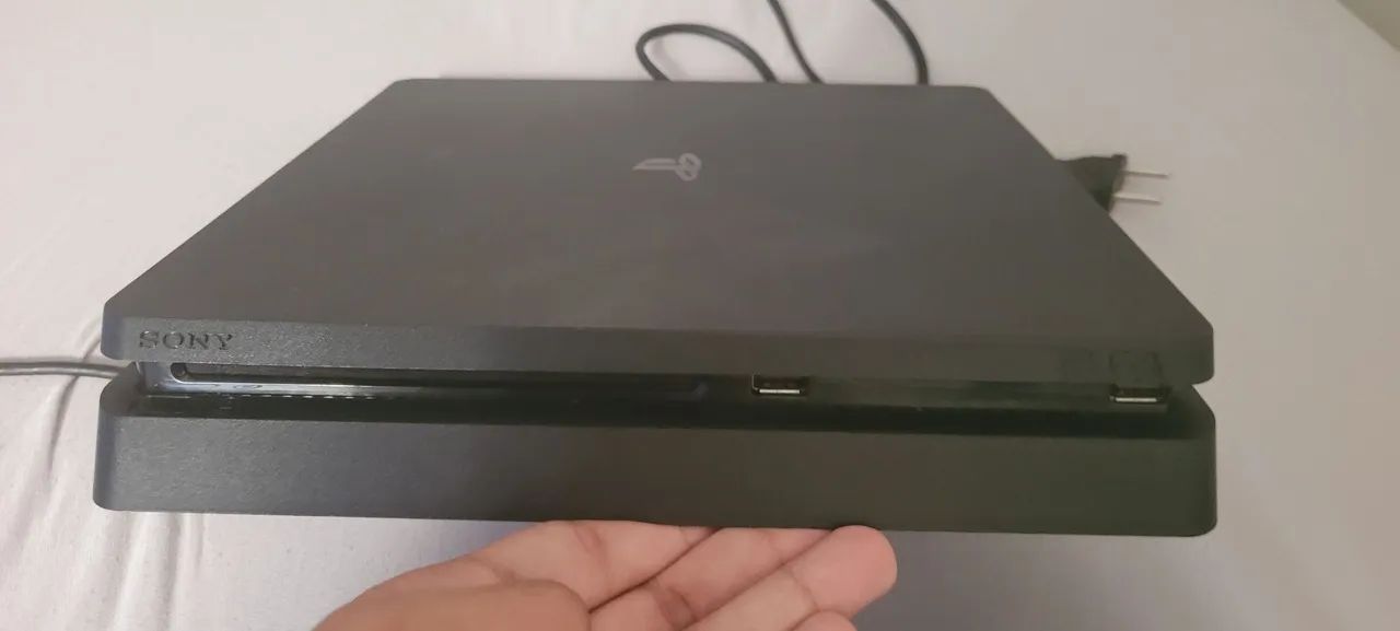 Ps4 slim