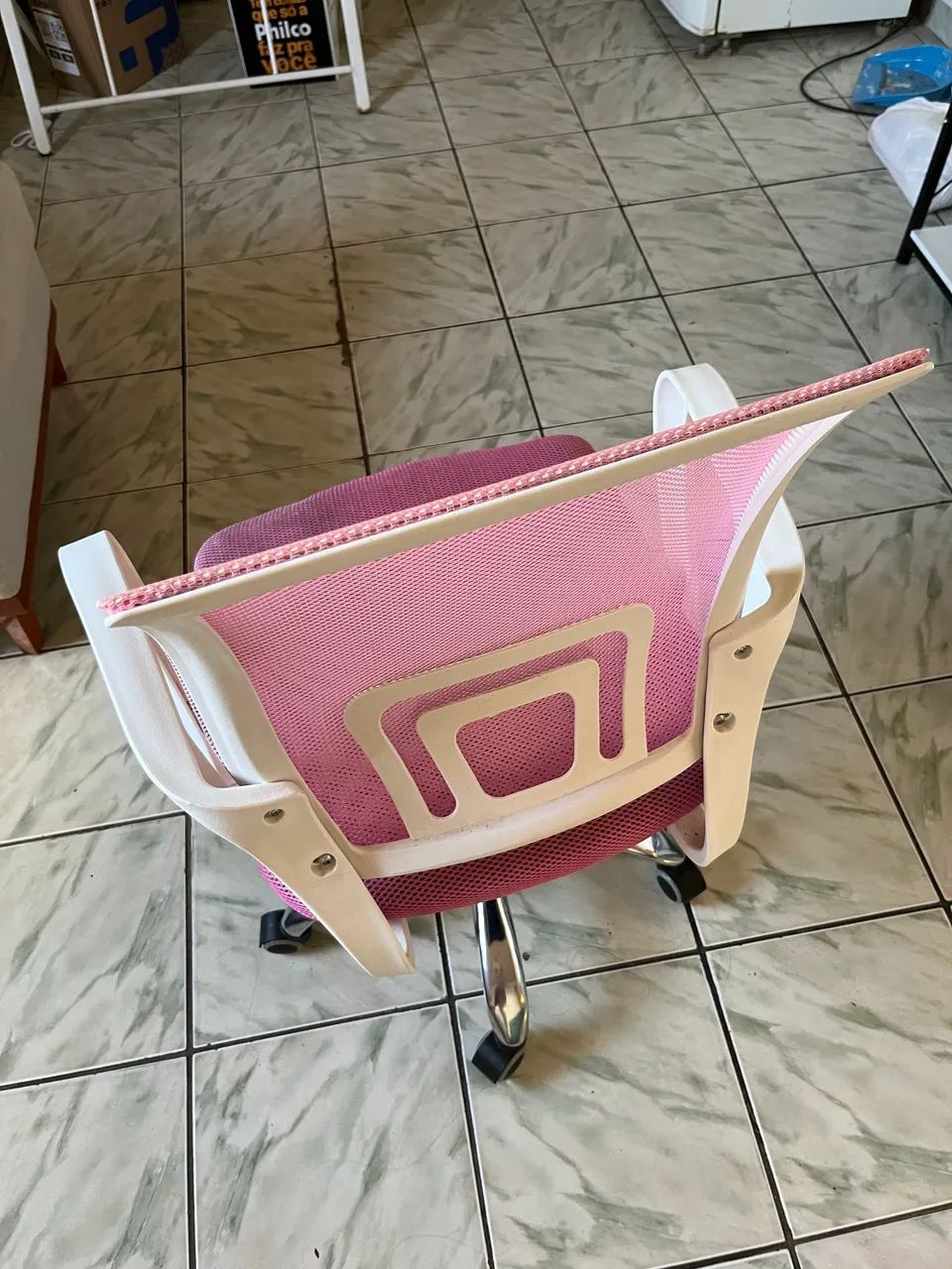 Cadeira escritório rosa - Foto 4