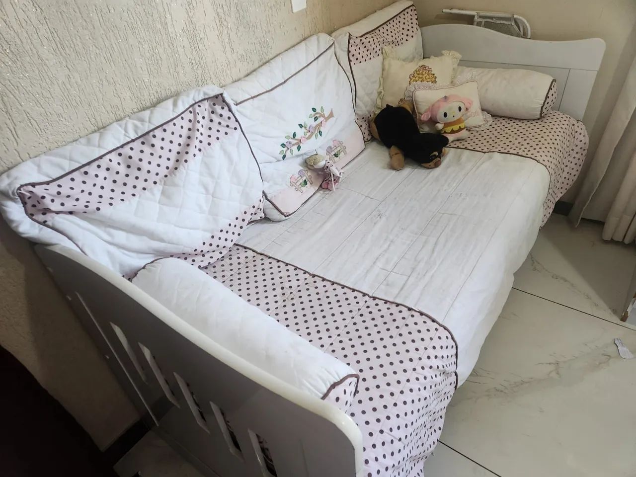 Berço americano, Cama, cômoda e colchão.  - Foto 2
