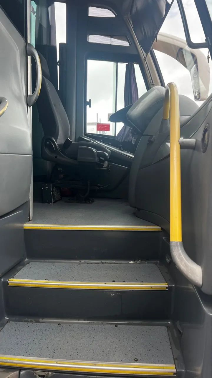 G7 1050 Volvo B9R - Foto 5