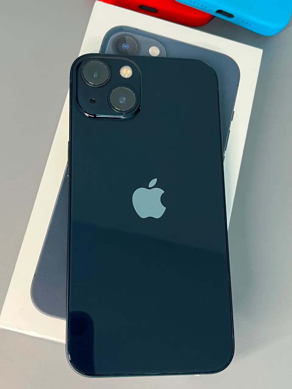 iPhone 13 extremamente NOVO