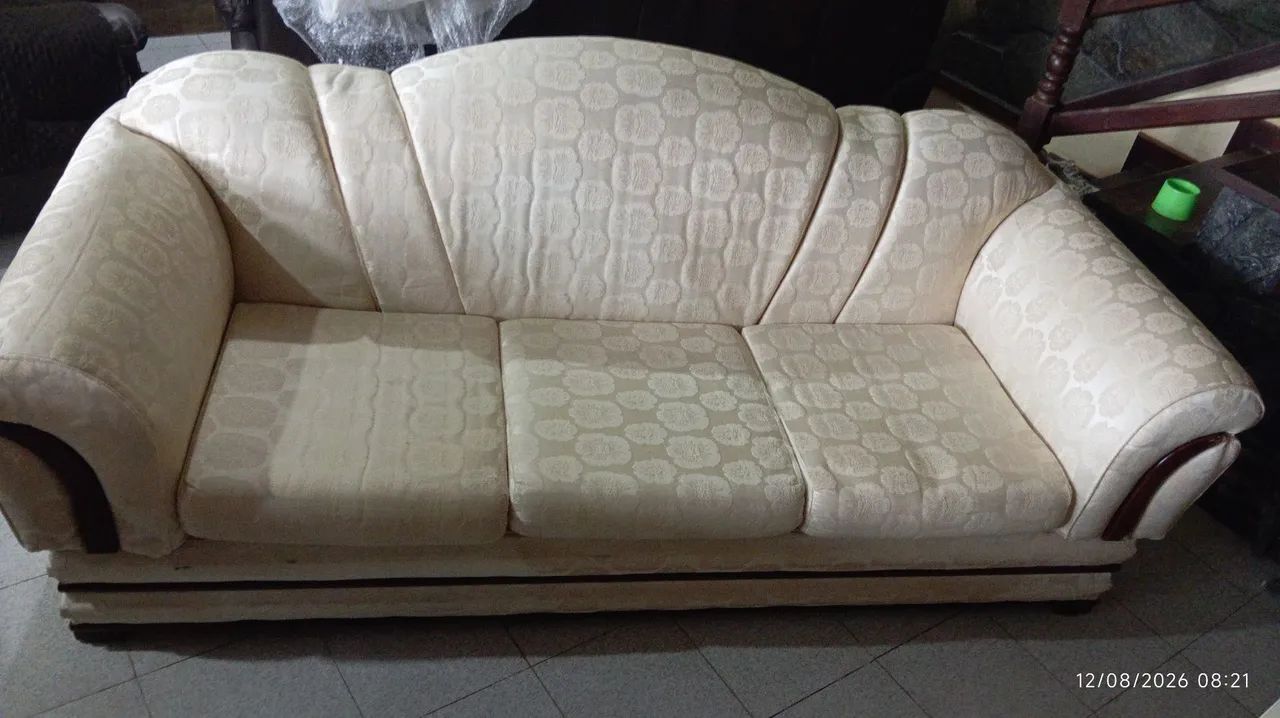 Sofá impecável 
