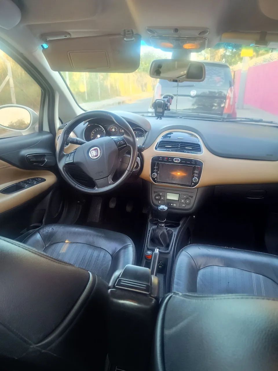 Fiat Linea Absolute 1.9/1.8 Flex Dualogic 4P 2015 - Foto 5