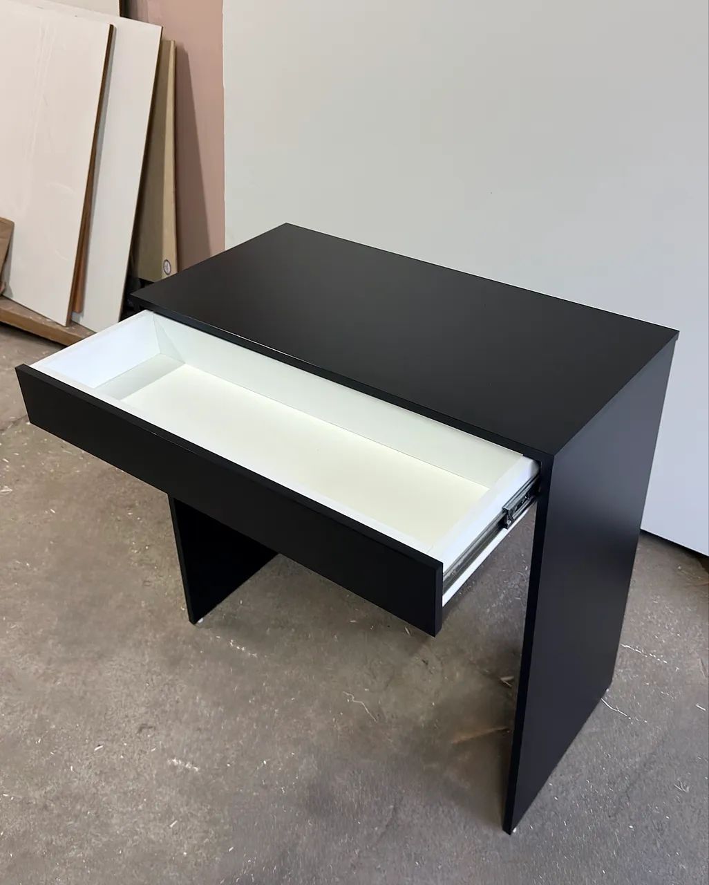 ESCRIVANINHA COM GAVETA DE MDF PRETO