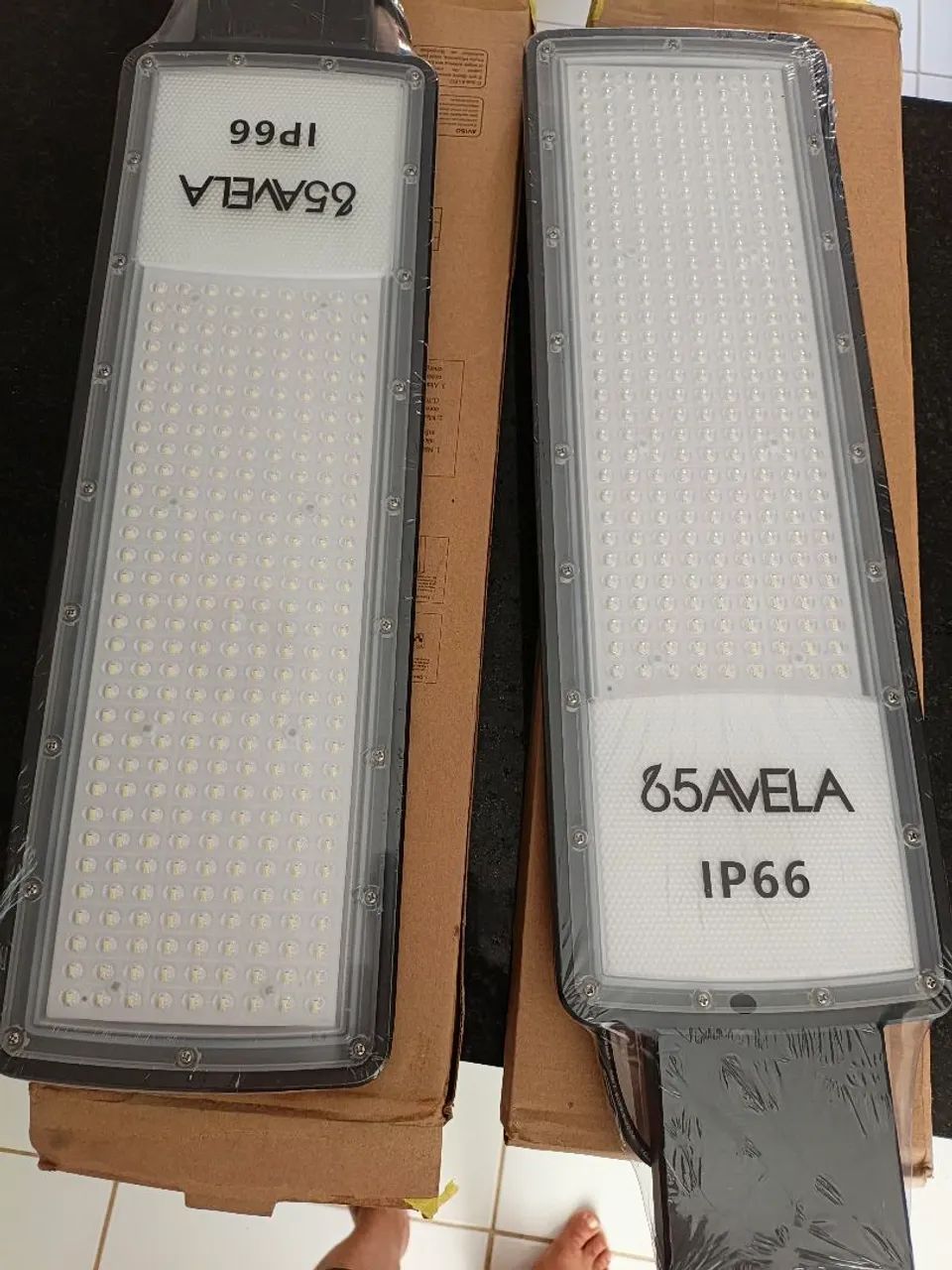 Luminária led topo pública