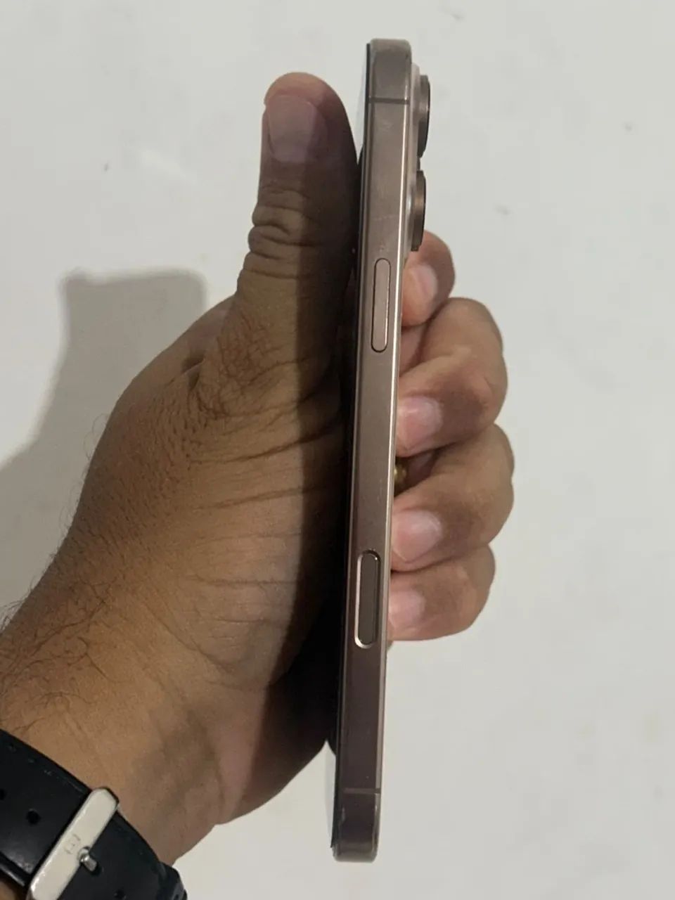 iPhone 16 pro Max 1TB bateria 94% - Foto 3