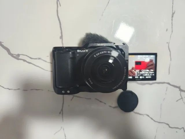 Câmera profissional Sony ZV-e10 - Foto 2