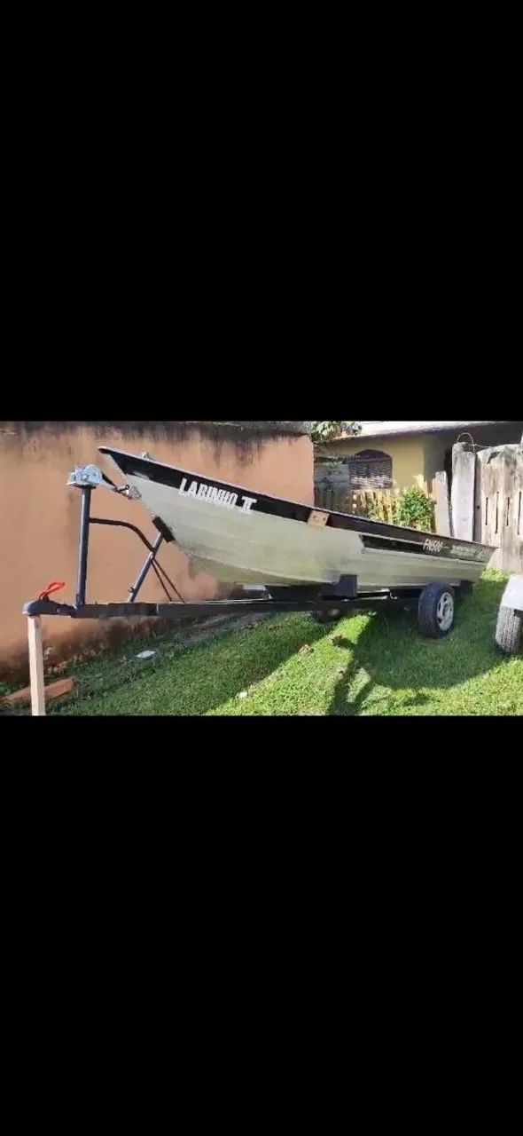 Barco de alumínio borda alta. Motor 35hp 