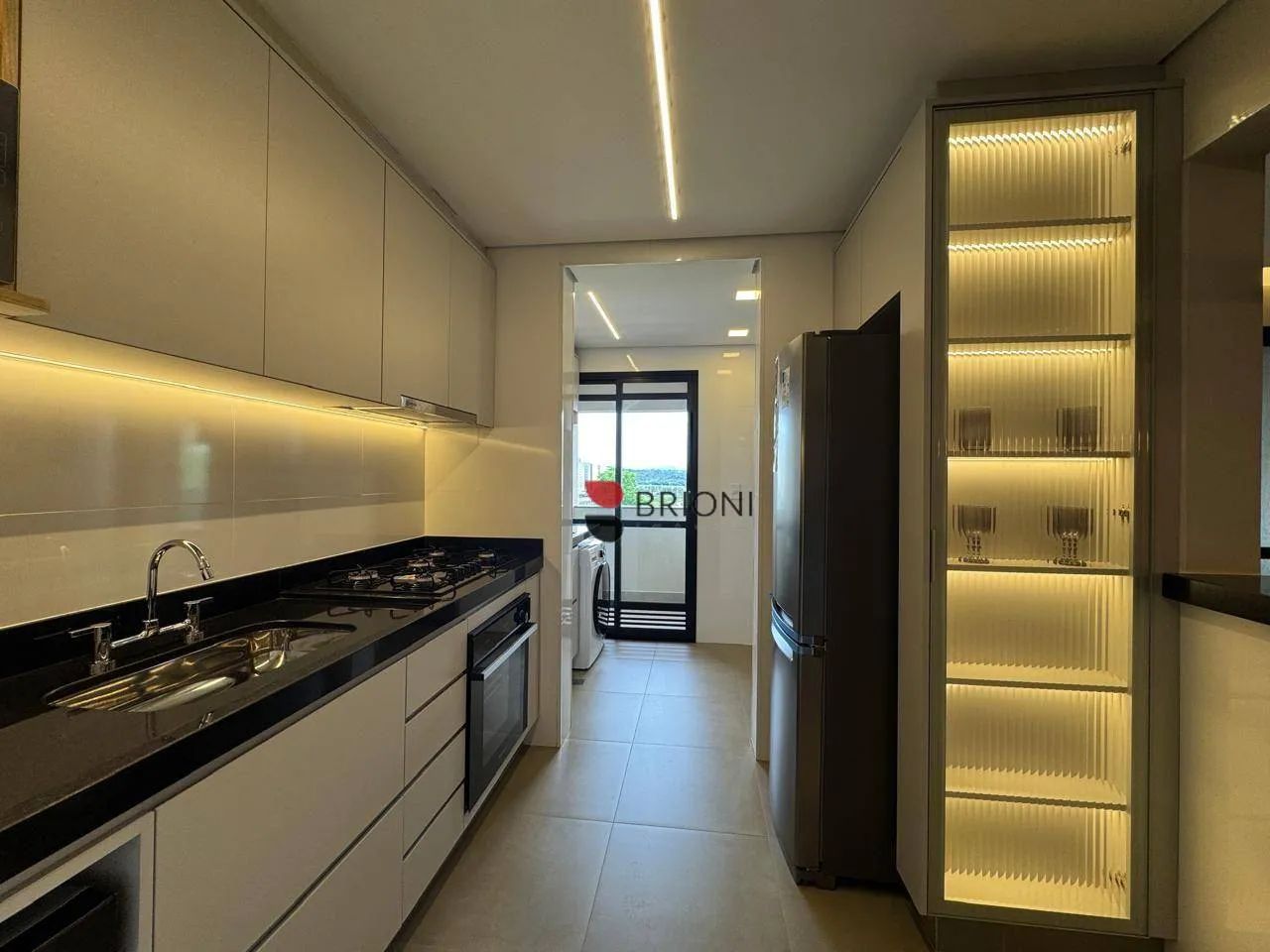 Apartamento alto padrão com 85m², 2 quartos à venda no Edifício Ilha da Madeira em Ribeirã - Foto 2