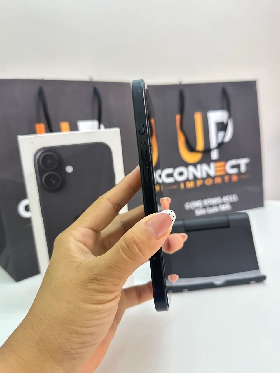 iPhone 16 com caixa  - Foto 2