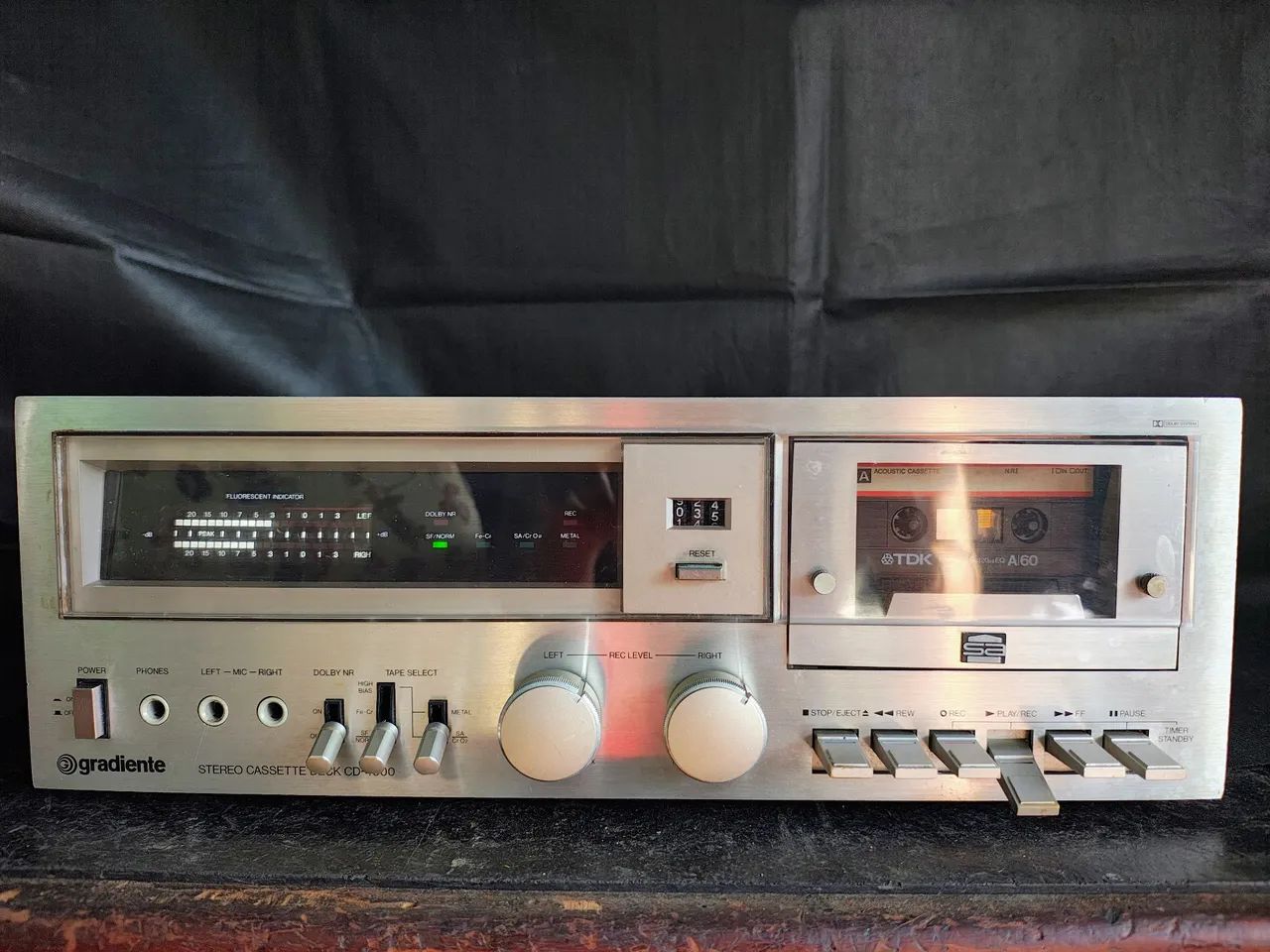 Tape deck gradiente cd4000