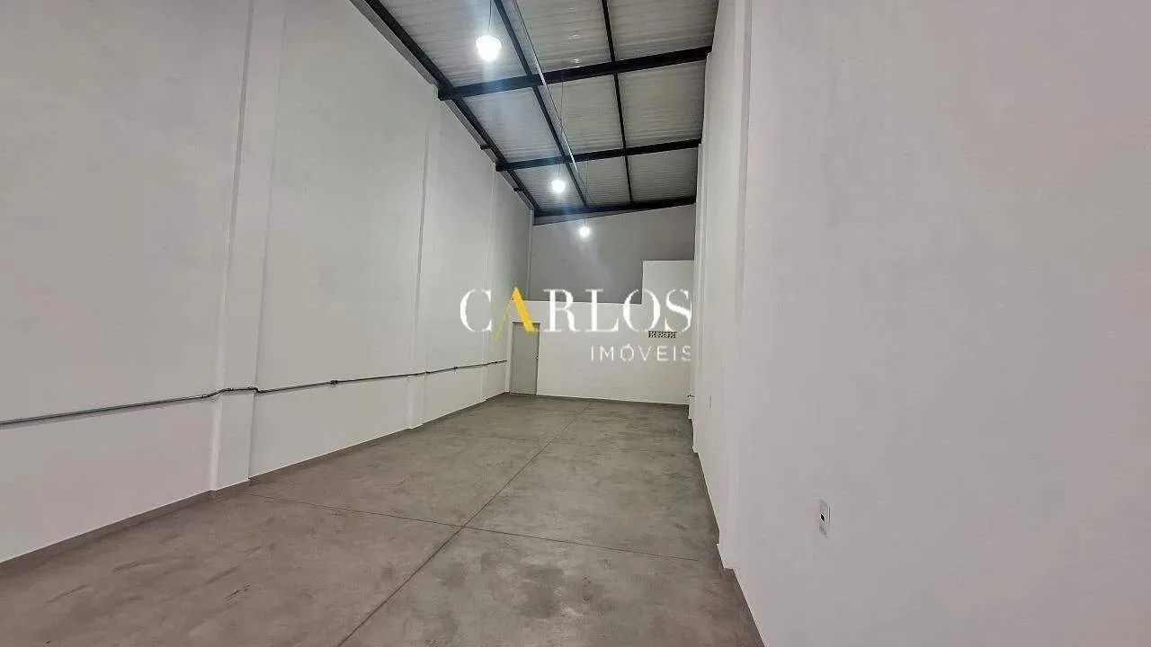 Loja com 100 m² em Localização Privilegiada no Morro Alto