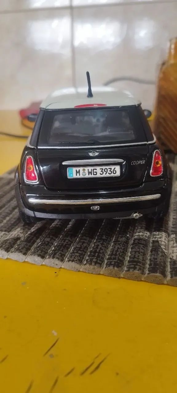 Mini Cooper 1/18 - Maisto - Foto 5