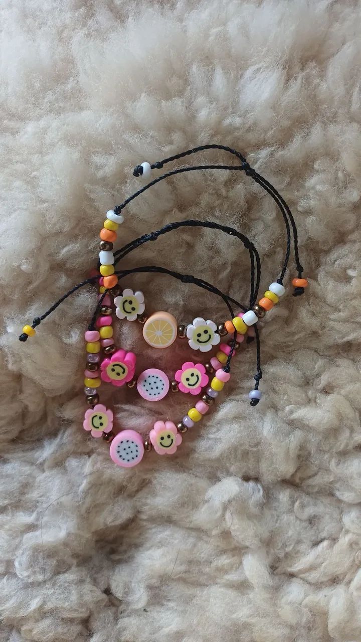 Kit pulseira e colar infantil