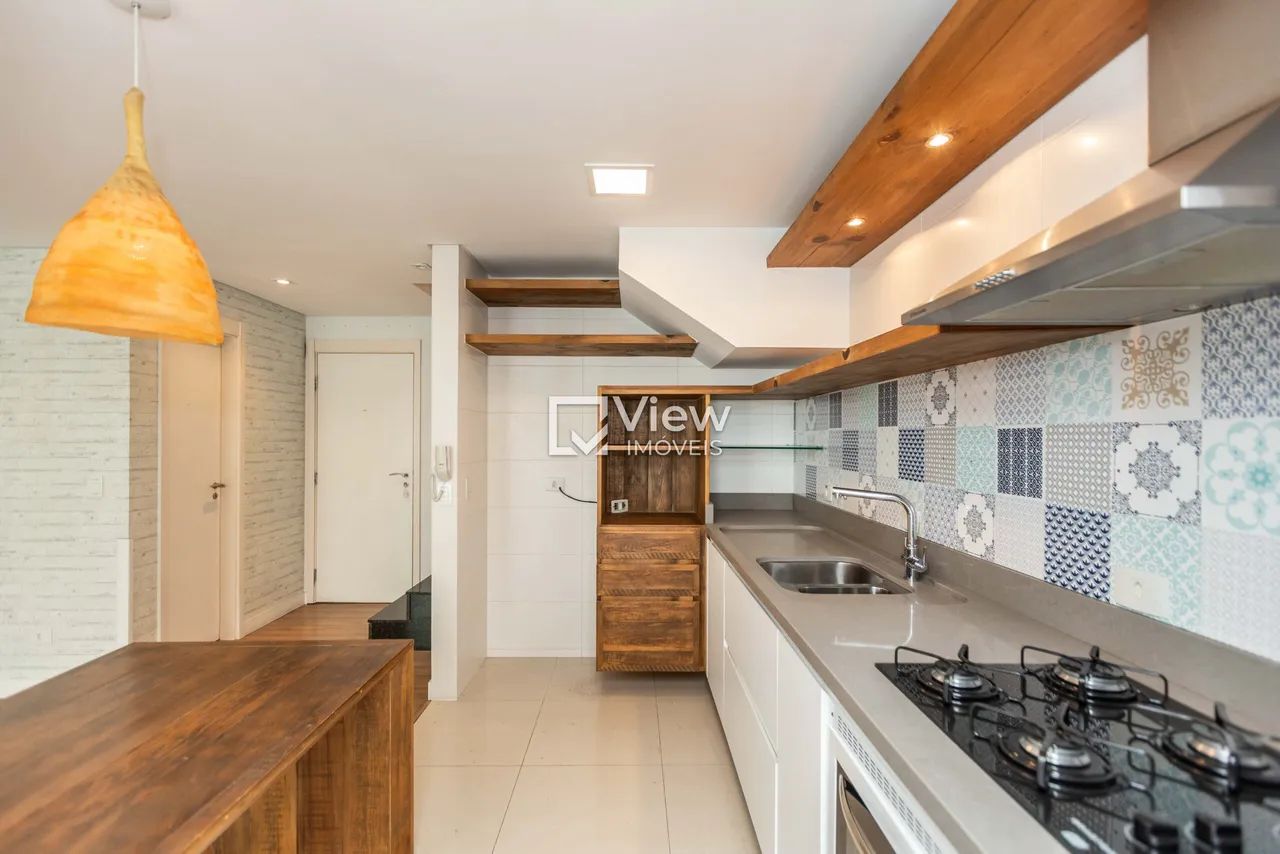 Apartamento Duplex com 2 dormitórios sendo 1 suíte. 2 vagas - Foto 3