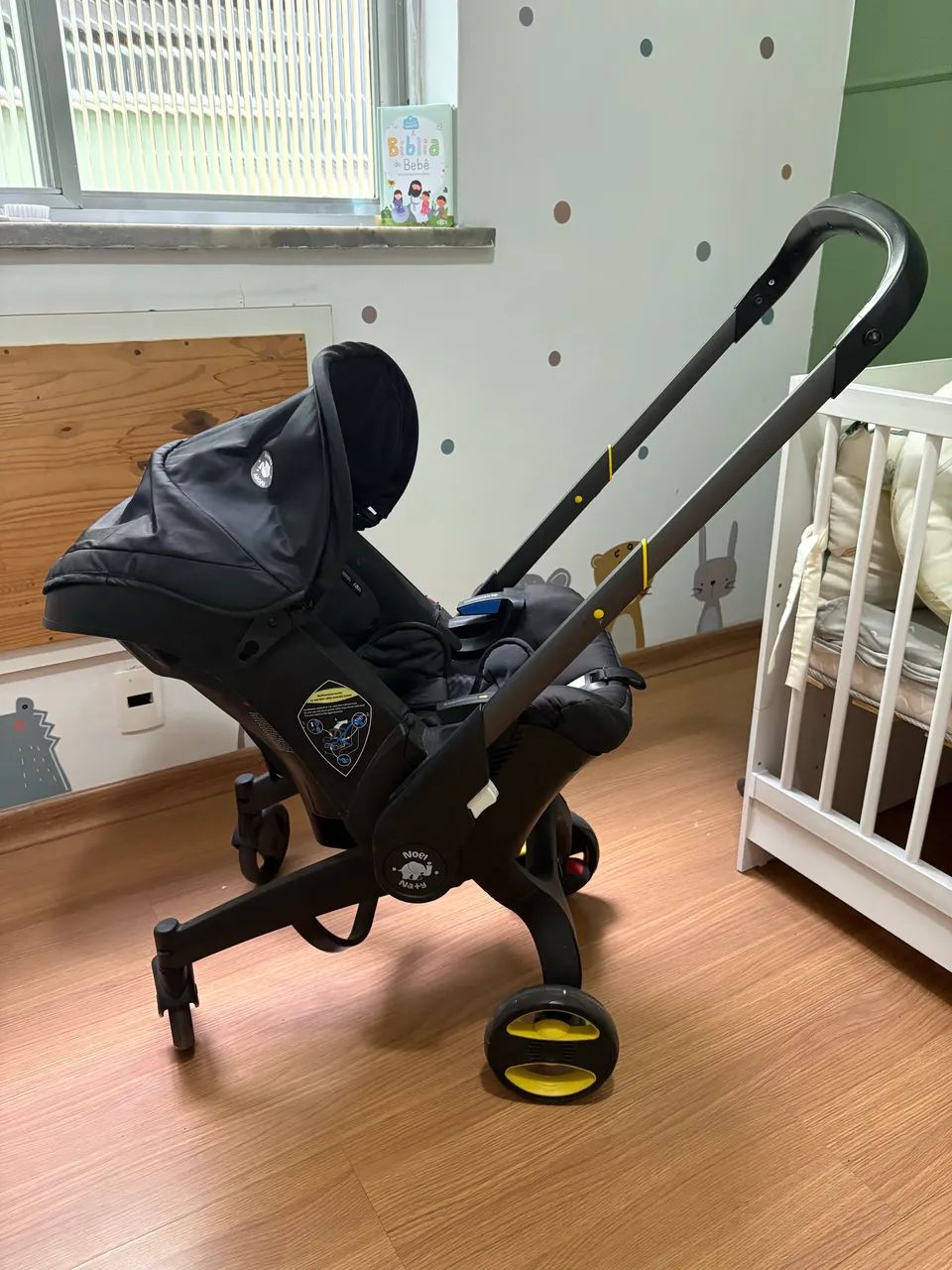 Carrinho de Bebê + Bebê Conforto 2 em 1