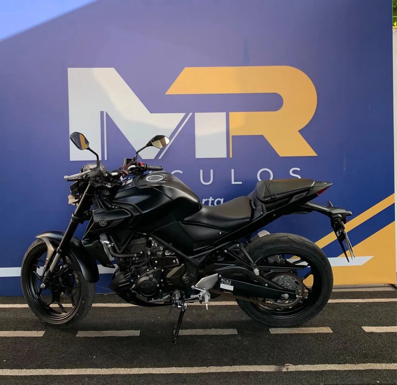 Yamaha MT 2025  (@mrveiculos) - Foto 9