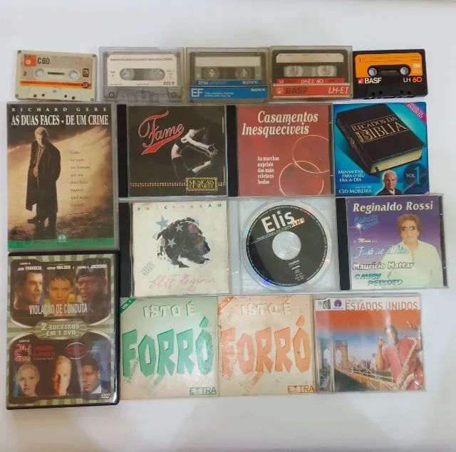 Lote De CDS Fitas Cassetes DVDS Antiga Usado